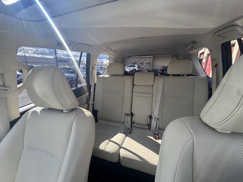 Used 2020 Lexus GX 460 Premium w/ Premium Package AWD/4WD image 25