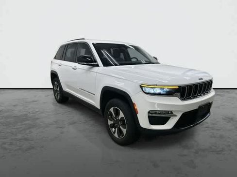 Used 2024 Jeep Grand Cherokee Limited 4xe AWD/4WD image 6