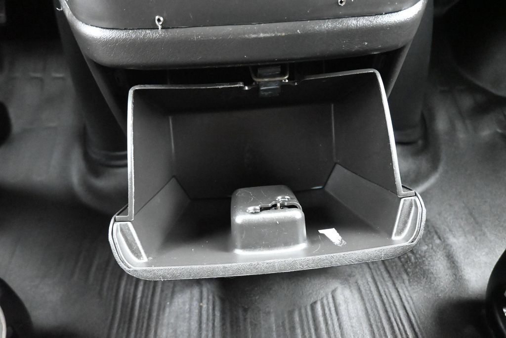 Used 2023 Chevrolet Express 3500 LS RWD image 19