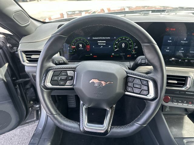 Used 2025 Ford Mustang GT Premium RWD image 13