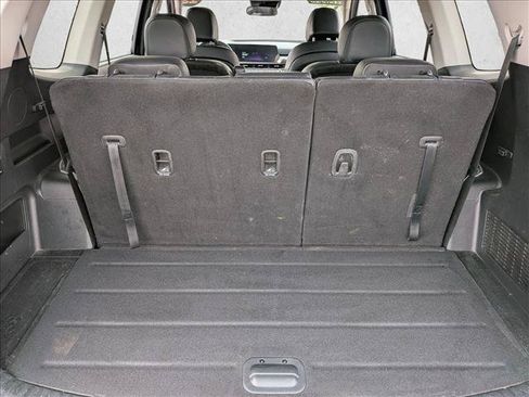 Used 2025 Kia Telluride S AWD/4WD image 6