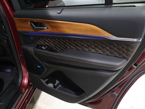 Certified 2024 Jeep Grand Cherokee L Summit image 26