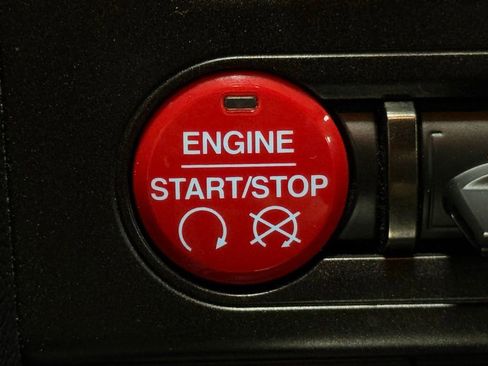 Used 2017 Ford Mustang Shelby GT350 image 26