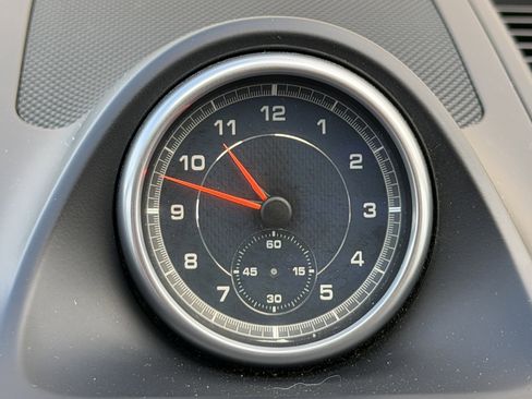 Certified 2019 Porsche Macan image 29