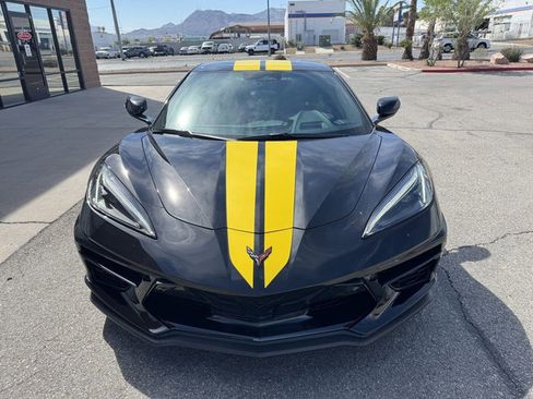 Used 2024 Chevrolet Corvette Stingray Premium Conv w/ Z51 Performance Package image 3