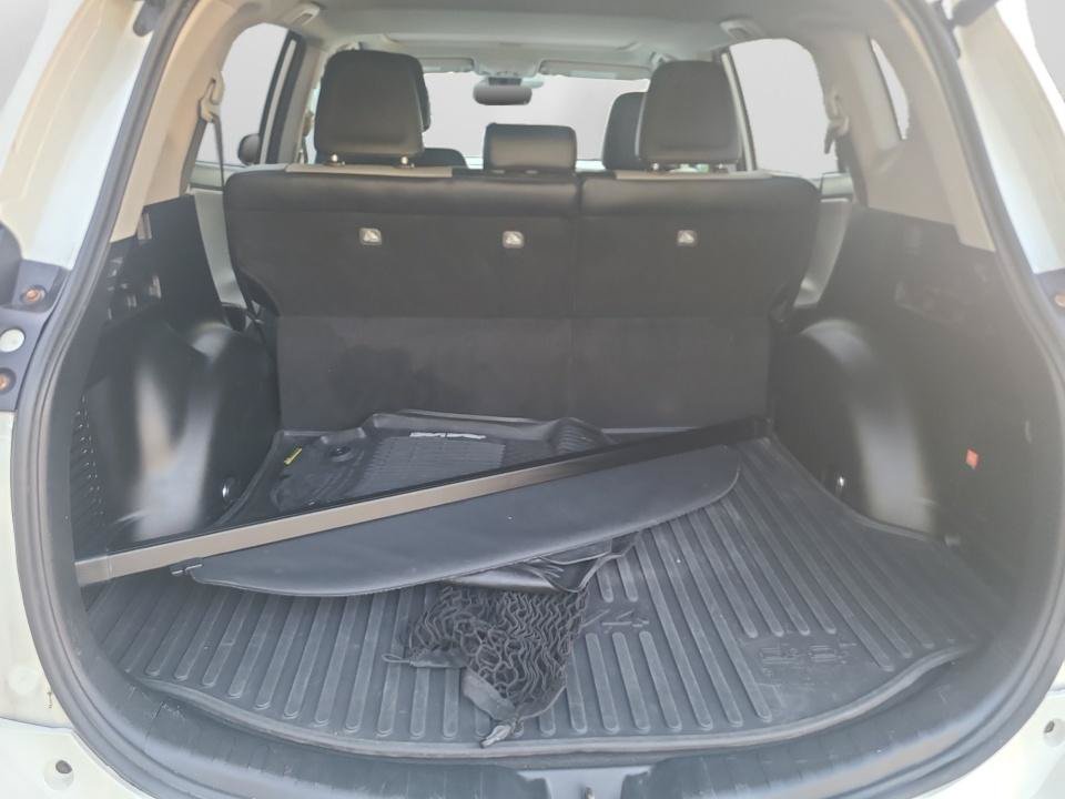 Used 2018 Toyota RAV4 Limited w/ Advanced Technology Package AWD/4WD image 19