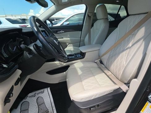 Used 2023 Buick Envision Avenir FWD image 4