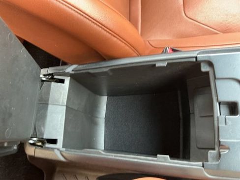 Used 2019 Ford Fusion Titanium FWD image 29