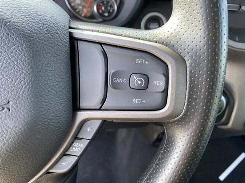 Used 2023 RAM 2500 Tradesman w/ Chrome Appearance Group image 16