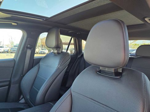 New 2026 Mercedes-Benz GLC 300 image 23