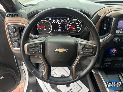 Used 2023 Chevrolet Silverado 2500 High Country w/ Z71 Off-Road Package image 15