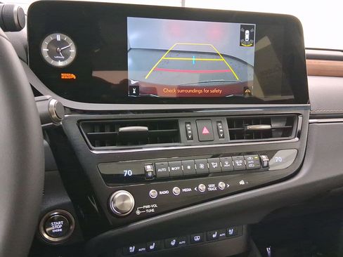 New 2025 Lexus ES 350 w/ Premium Package image 24