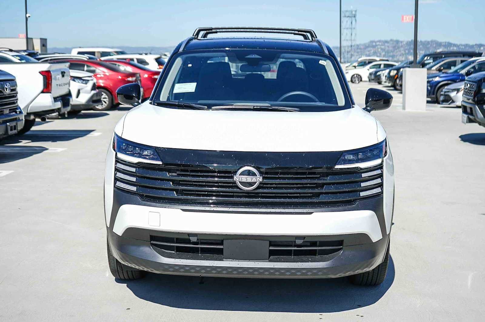 New 2027 Nissan Kicks SV FWD image 2