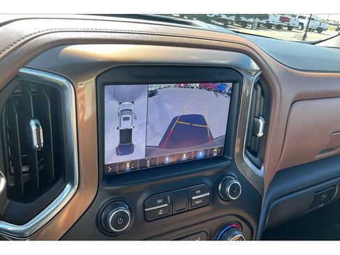 Used 2022 Chevrolet Silverado 1500 High Country w/ Technology Package image 23