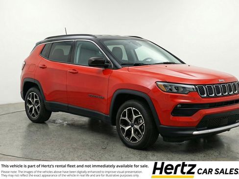 Used 2025 Jeep Compass Limited AWD/4WD image 1