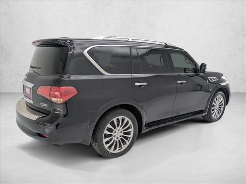 Used 2017 INFINITI QX80 4WD w/ Deluxe Technology Package image 5