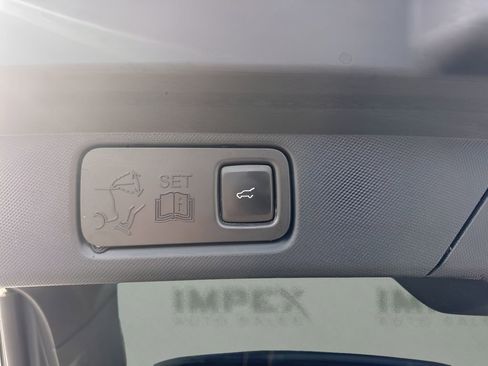 Used 2023 Ford Mustang Mach-E Premium image 31