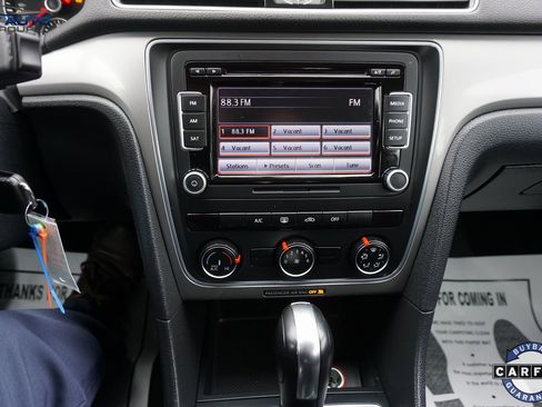 Used 2015 Volkswagen Passat 1.8T S w/ Technology Package image 27