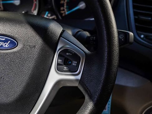 Used 2017 Ford Fiesta SE FWD image 17