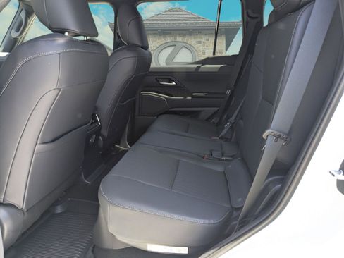 Certified 2026 Lexus GX 550 w/ Accessory Package (2T) AWD/4WD image 18
