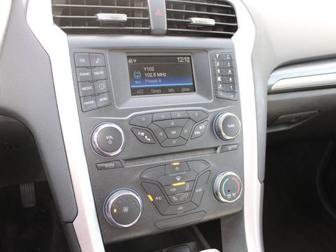 Used 2015 Ford Fusion S FWD image 15