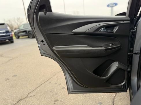 Used 2021 Chevrolet TrailBlazer LT w/ Driver Confidence Package image 15