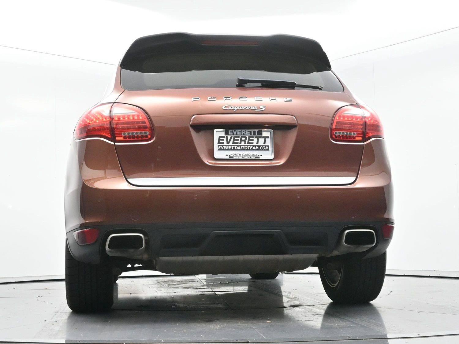 Used 2012 Porsche Cayenne S AWD/4WD image 52