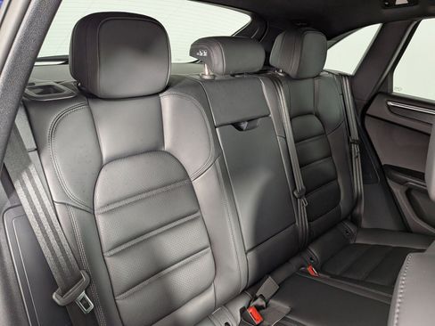 Certified 2026 Porsche Macan GTS AWD/4WD image 22