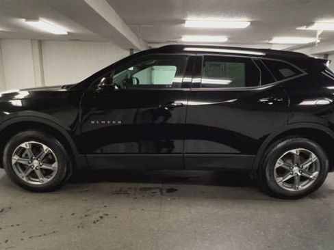 Certified 2024 Chevrolet Blazer LT w/ Convenience Package FWD image 5