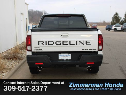 Certified 2024 Honda Ridgeline Black Edition image 5