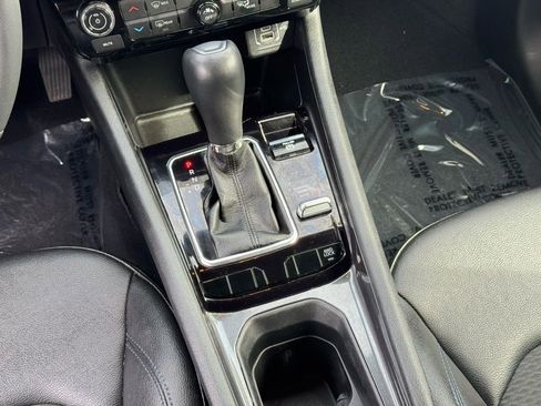 Used 2024 Jeep Compass Latitude image 20