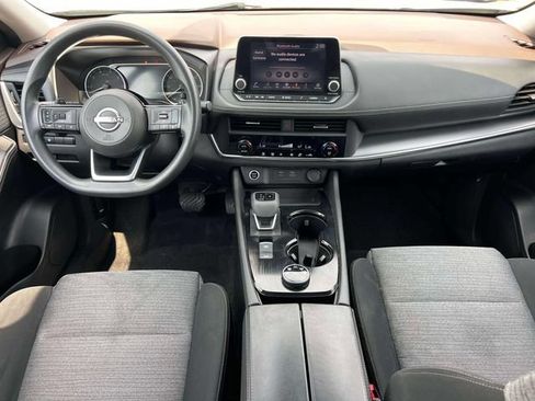 Used 2023 Nissan Rogue SV AWD/4WD image 19