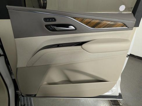 Used 2023 Cadillac Escalade Sport Platinum image 23