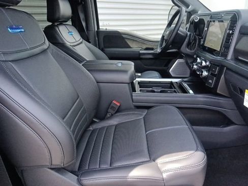 New 2026 Ford F250 Platinum AWD/4WD image 34
