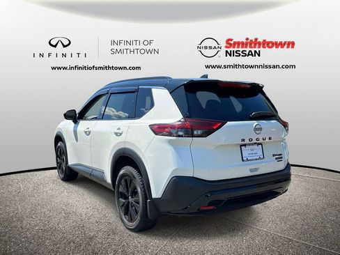 Used 2023 Nissan Rogue SV w/ SV Premium B Package AWD/4WD image 5