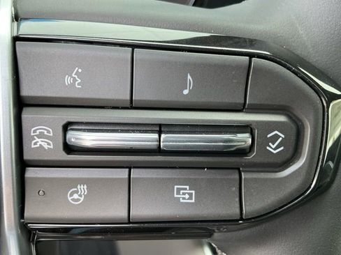 New 2026 Chevrolet Colorado ZR2 w/ Technology Package image 13