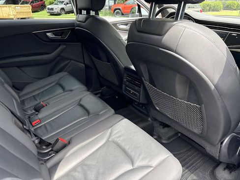 Used 2021 Audi Q7 2.0T Premium w/ Convenience Package AWD/4WD image 33