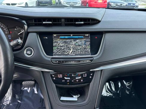 Used 2019 Cadillac XT5 Premium Luxury AWD/4WD image 43