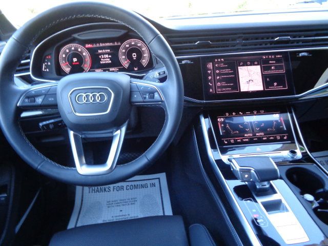 Used 2025 Audi Q7 3.0T Prestige w/ Prestige Package AWD/4WD image 11