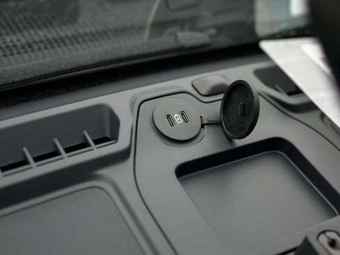 New 2025 Ford Bronco Outer Banks image 55