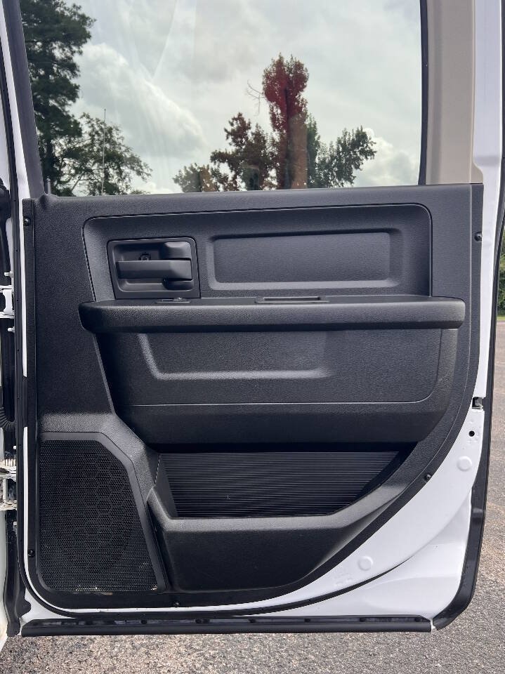 Used 2018 RAM 1500 Tradesman w/ Popular Equipment Group RWD image 18