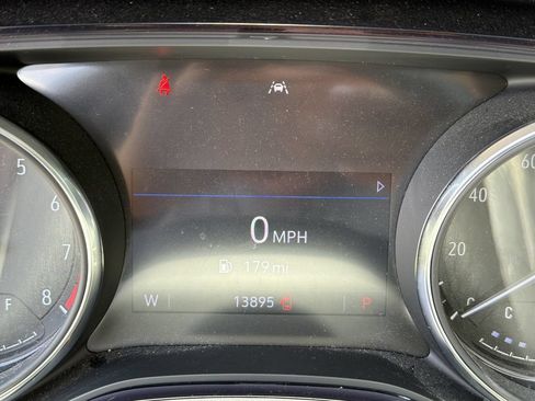Used 2023 Buick Encore GX Select FWD image 27