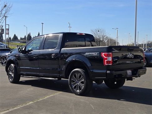 Used 2018 Ford F150 XLT w/ Equipment Group 302A Luxury image 6