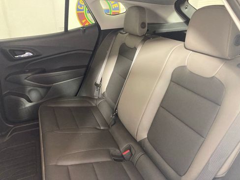 Used 2025 Chevrolet Trax ACTIV w/ Driver Confidence Package FWD image 15