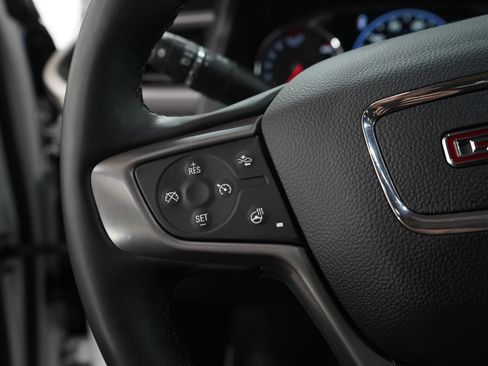 Used 2023 GMC Acadia AT4 w/ Technology Package AWD/4WD image 31