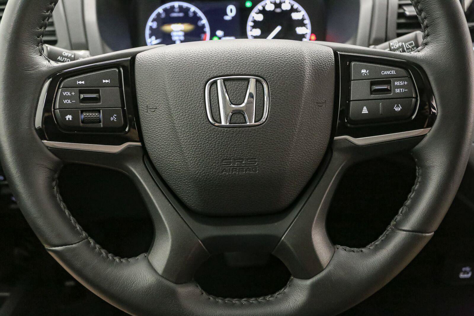 Used 2025 Honda Odyssey EX-L image 30