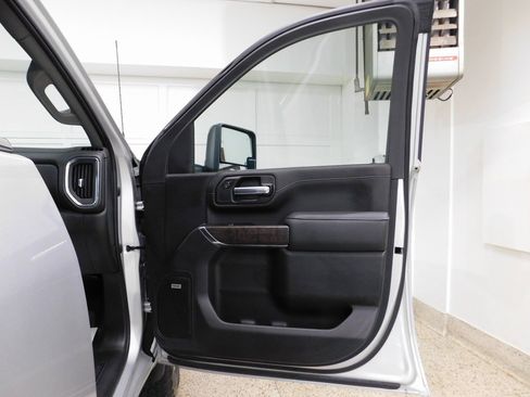 Used 2022 GMC Sierra 3500 Denali w/ Technology Package image 89