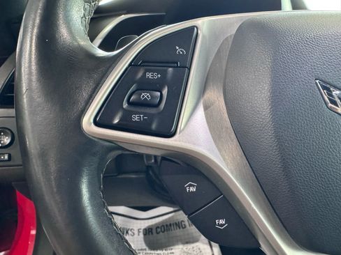 Used 2019 Chevrolet Corvette Stingray Coupe w/ 1LT image 22