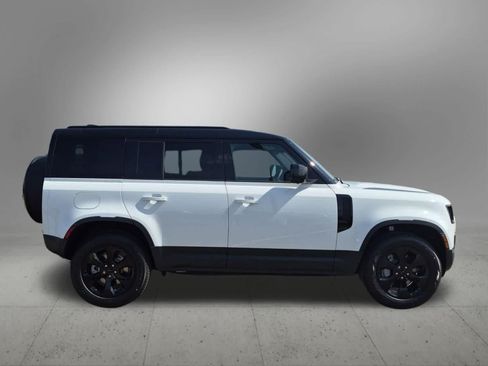 New 2026 Land Rover Defender 110 S AWD/4WD image 7