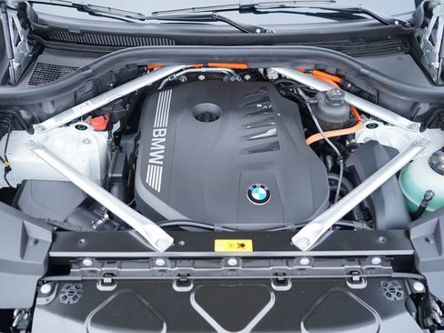 New 2026 BMW X5 xDrive50e w/ M Sport Package image 22